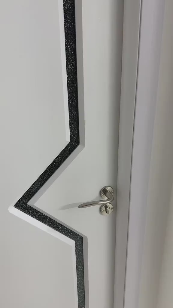 Videoproiector portabil inteligent cu 2 controllere și jocuri incluse, Android 11, suport 4K, Wi-Fi 6, Alb