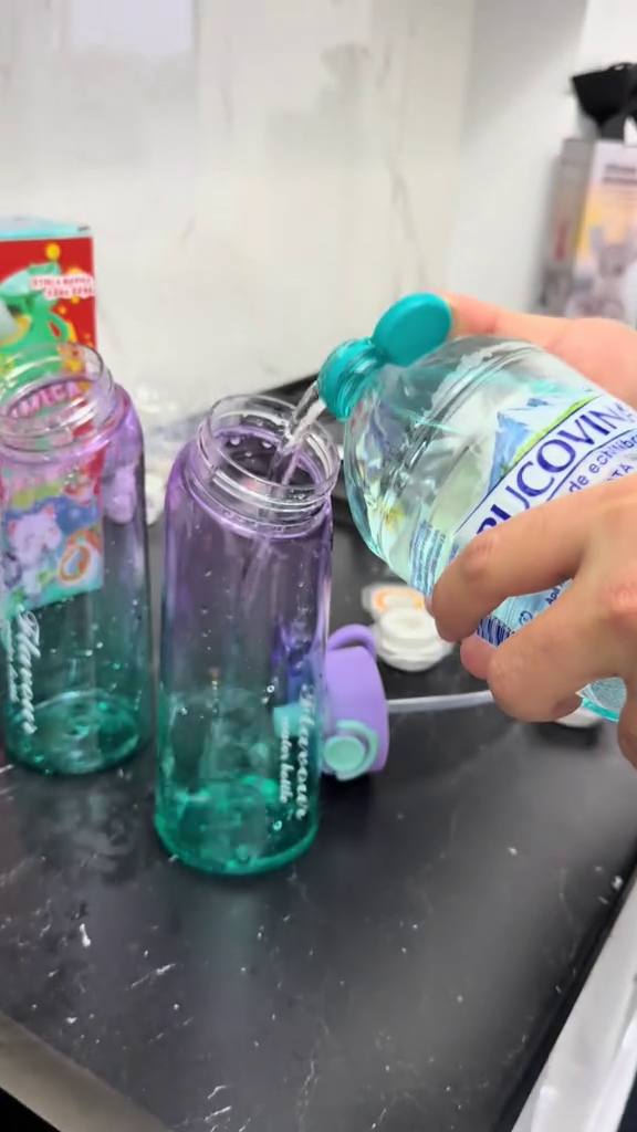 Sticlă Magică 6 Arome incluse (Fără Zahăr, Cu Miros), 900 ml, Design Inovator