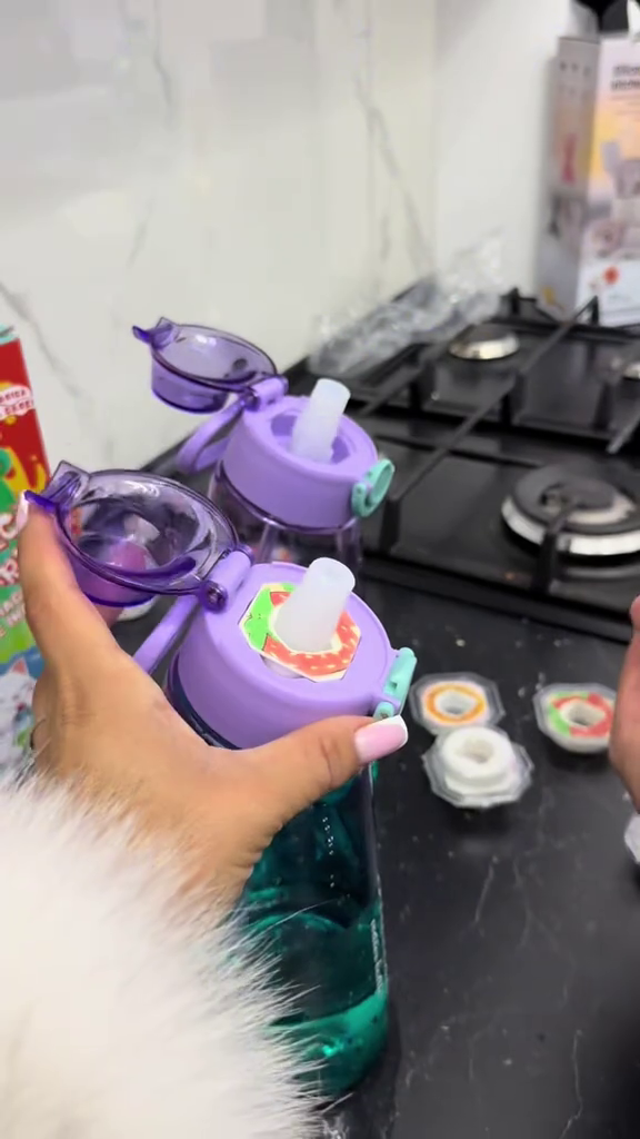 Sticlă Magică 6 Arome incluse (Fără Zahăr, Cu Miros), 900 ml, Design Inovator