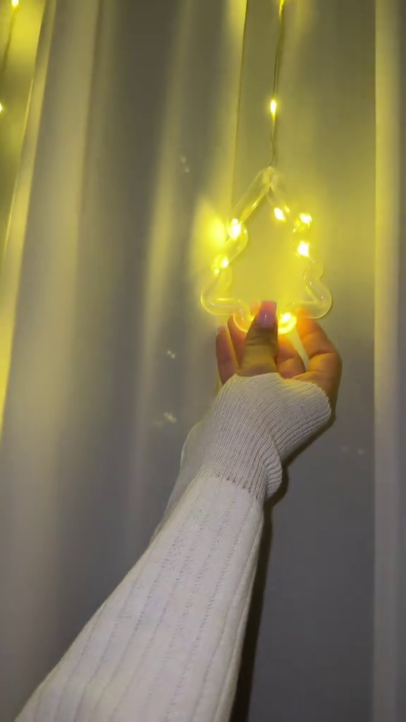 Instalatie de Craciun, 3M, Tip Perdea, 5 globuri + 5 cerculete