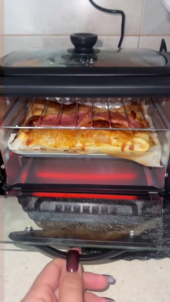 Aparat Multifuncțional pentru Mic Dejun 3 in 1